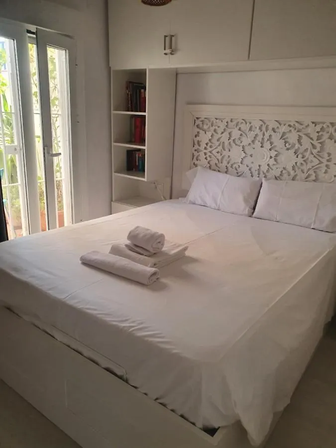 Beautiful Apartment With Terrace San Basilio Seville